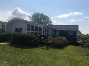Schnes Ferienhaus in Faaborg mit berdachter Terrasse und grossen Terrassen - Fnen, Dnemark