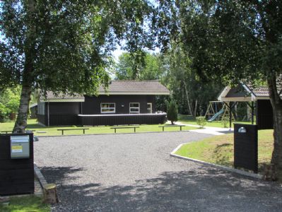 Poolhus til 9 personer på østkysten ved Hou/Hals Poolhus til 9 personer på østkysten ved Hou/Hals